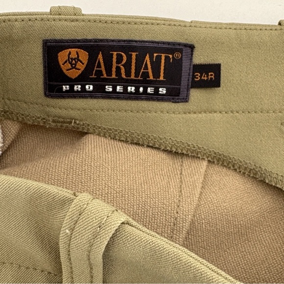 Ariat pro series breeches , sz : 34R - Picture 8 of 10